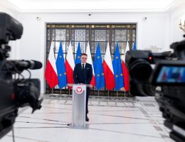 Zmiana terminów 2. i 3. posiedzenia Izby. Informacja Marszałka Sejmu