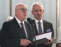 Poseł Czesław Mroczek - Wręczenie zaświadczenia o wyborze 26 października 2023 roku.