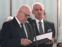 Posłanka Magdalena Filiks - Wręczenie zaświadczenia o wyborze 26 października 2023 roku.