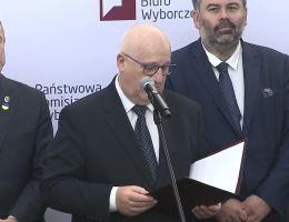 Senator Waldy Dzikowski - Wręczenie zaświadczenia o wyborze 27 października 2023 roku.
