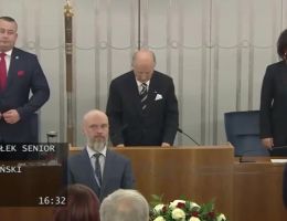 Senator Jerzy Chróścikowski - Ślubowanie z dnia 13 listopada 2023 roku.