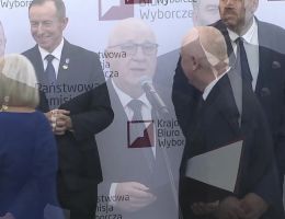 Senator Marcin Zawiła - Wręczenie zaświadczenia o wyborze 27 października 2023 roku.